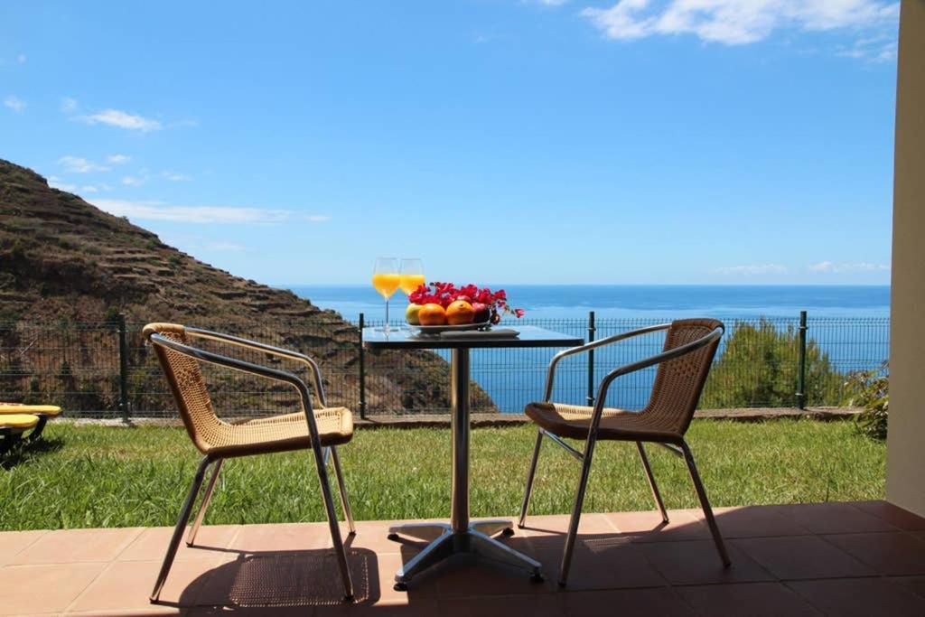 Ferienwohnung Apartamento Mar Azul Calheta  Exterior foto