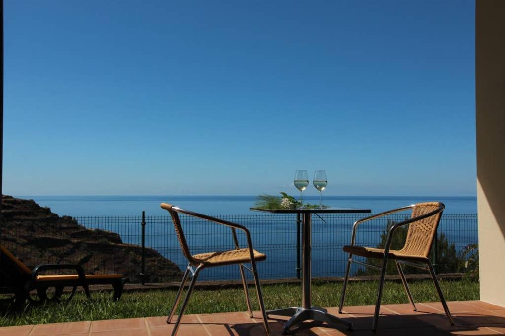 Ferienwohnung Apartamento Mar Azul Calheta  Exterior foto